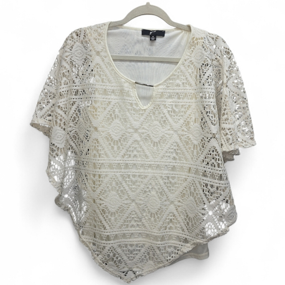 GNW Medium Ivory Crochet Lace Poncho Top Key Hole Neck Layered Tank Boho Airy